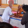 พิธีอัญเชิญผ้าไตร เครื่องสังฆทานพระราชทาน